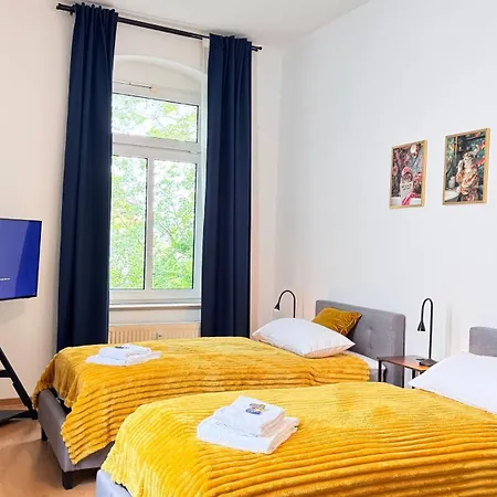 Newcityhome-3 Zi-spacious Harley - Kassberg - Priv Parking